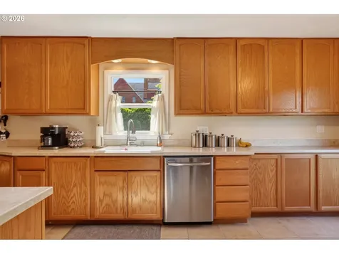 121 W 10th Street The Dalles OR 97058