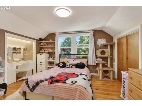 121 W 10th Street The Dalles OR 97058