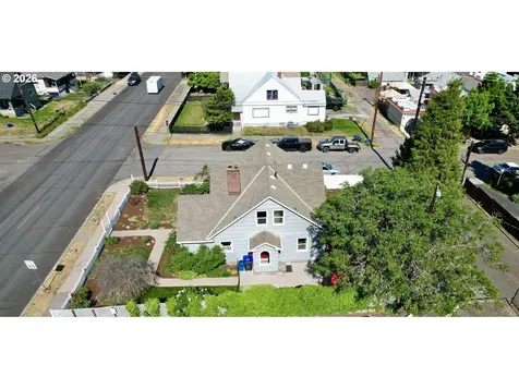 121 W 10th Street The Dalles OR 97058