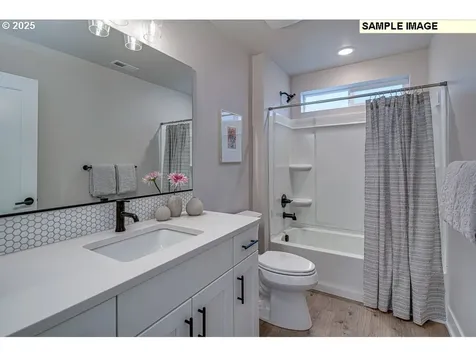1400 E Canto Street Newberg OR 97132