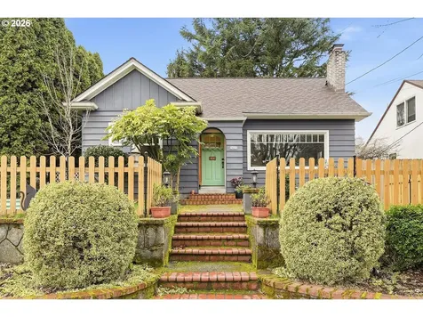 2625 NE 28th Avenue Portland OR 97212