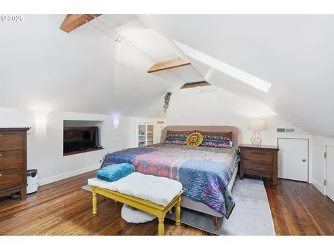 2625 NE 28th Avenue Portland OR 97212