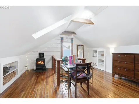 2625 NE 28th Avenue Portland OR 97212