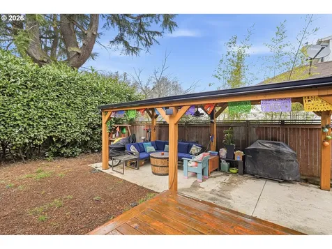 2625 NE 28th Avenue Portland OR 97212