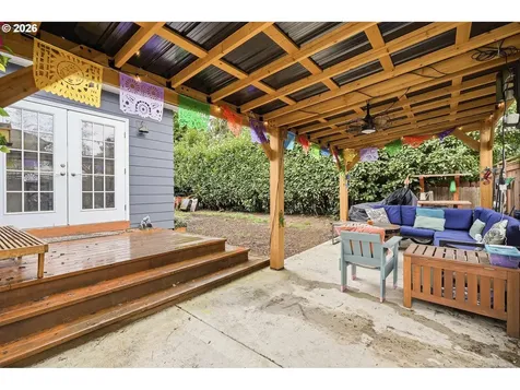 2625 NE 28th Avenue Portland OR 97212