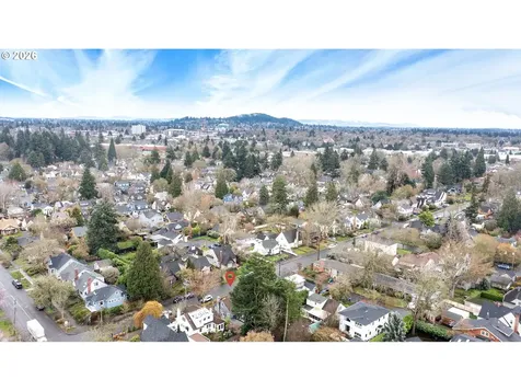 2625 NE 28th Avenue Portland OR 97212