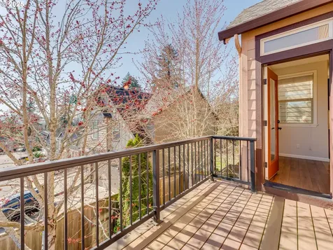 2075 34th Street Washougal WA 98671