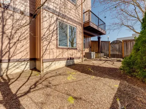 2075 34th Street Washougal WA 98671