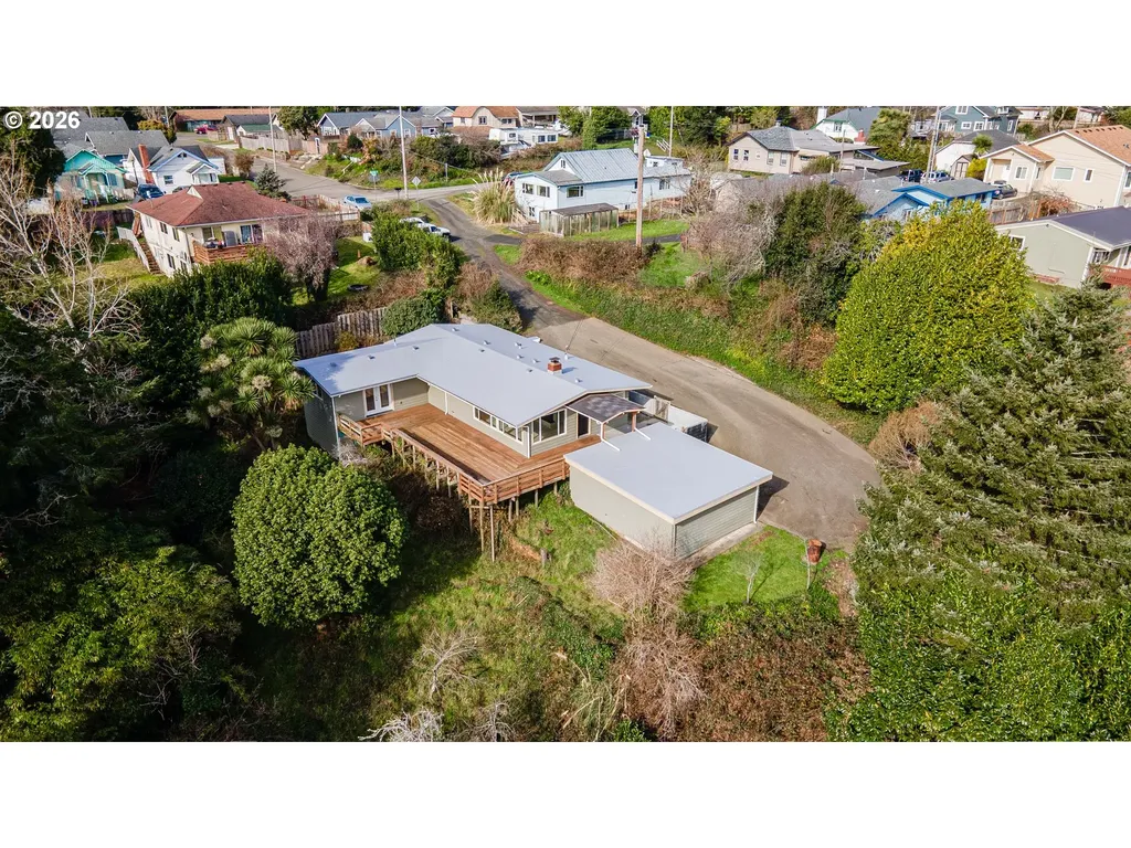 2912 Stanton Avenue North Bend OR 97459