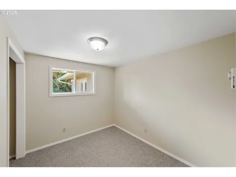 2912 Stanton Avenue North Bend OR 97459