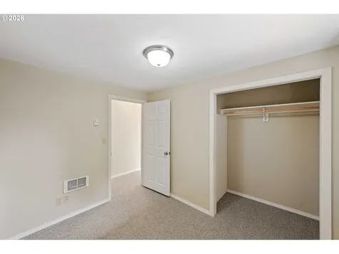2912 Stanton Avenue North Bend OR 97459
