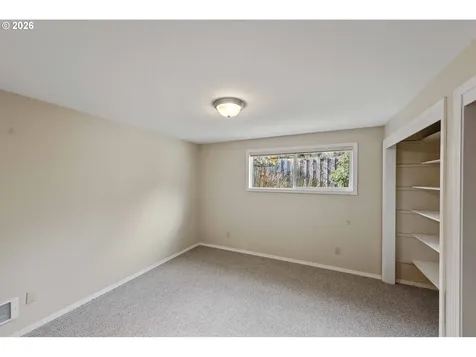 2912 Stanton Avenue North Bend OR 97459