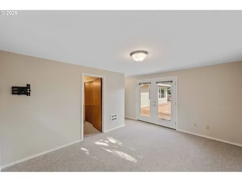 2912 Stanton Avenue North Bend OR 97459