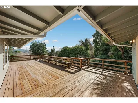 2912 Stanton Avenue North Bend OR 97459