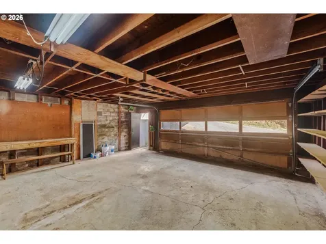 2912 Stanton Avenue North Bend OR 97459