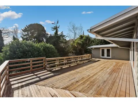 2912 Stanton Avenue North Bend OR 97459