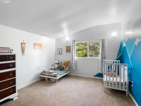 237 NE 143rd Avenue Portland OR 97230
