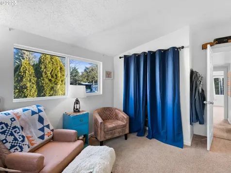 237 NE 143rd Avenue Portland OR 97230