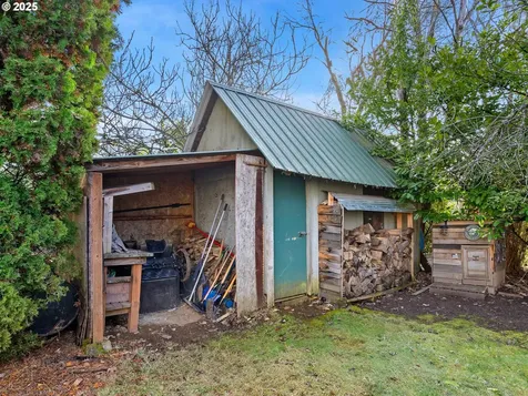 237 NE 143rd Avenue Portland OR 97230
