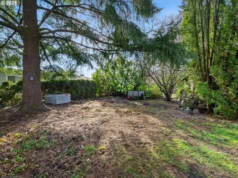 237 NE 143rd Avenue Portland OR 97230
