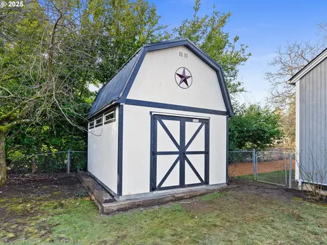 237 NE 143rd Avenue Portland OR 97230