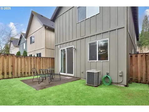 3440 SE Pinewood Avenue Hillsboro OR 97123