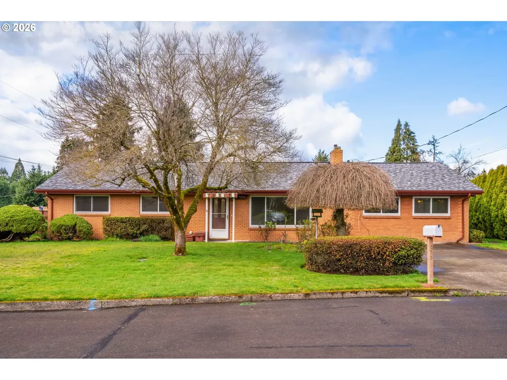 235 9th Street Washougal WA 98671