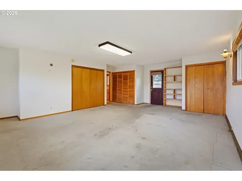 235 9th Street Washougal WA 98671