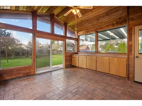 235 9th Street Washougal WA 98671