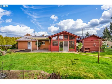 235 9th Street Washougal WA 98671