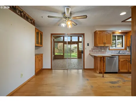 235 9th Street Washougal WA 98671