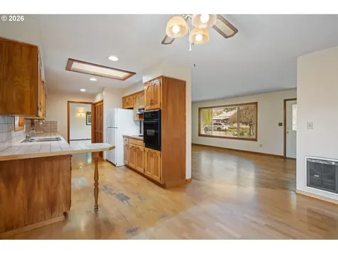 235 9th Street Washougal WA 98671