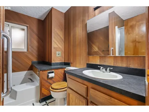 235 9th Street Washougal WA 98671