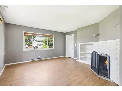 1404 S 8th Avenue Kelso WA 98626