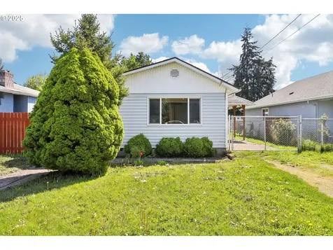 1404 S 8th Avenue Kelso WA 98626