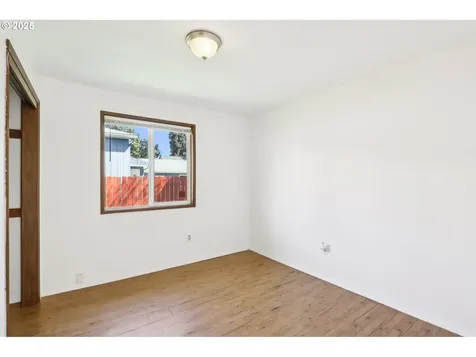 1404 S 8th Avenue Kelso WA 98626