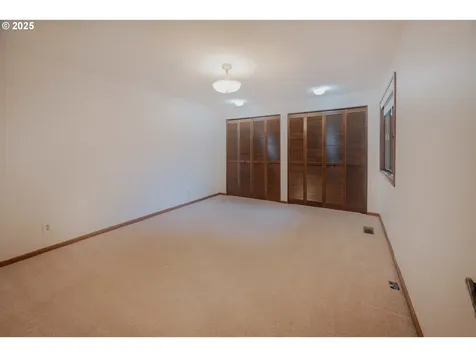 6630 Huntington Circle SE Salem OR 97306