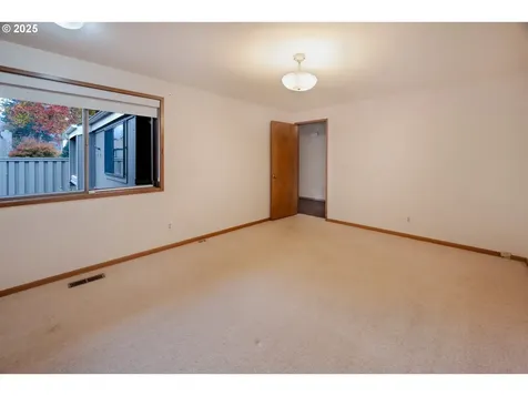 6630 Huntington Circle SE Salem OR 97306