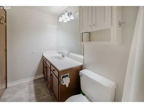 6630 Huntington Circle SE Salem OR 97306