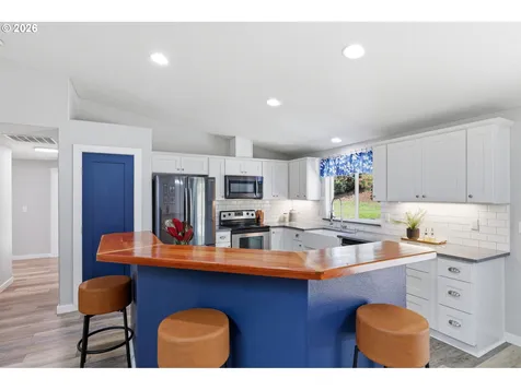 31112 NE 75th Place La Center WA 98629
