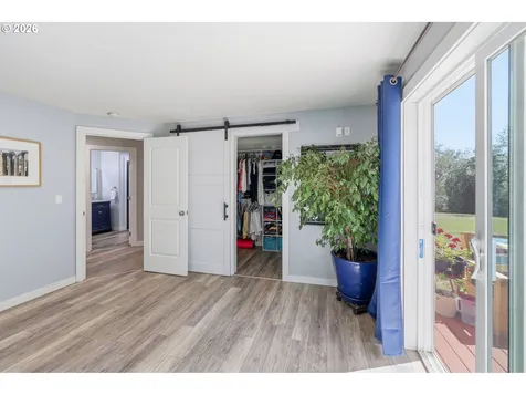 31112 NE 75th Place La Center WA 98629