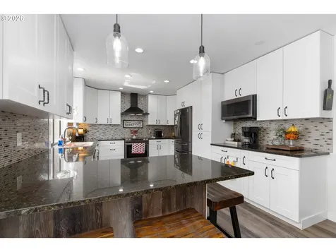 43737 SE Erin Lane Sandy OR 97055