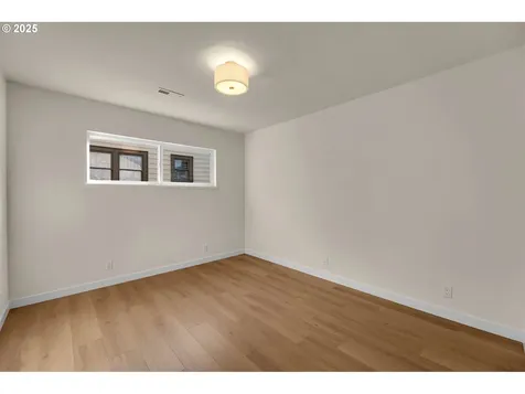 8418 N Portsmouth Avenue Portland OR 97203