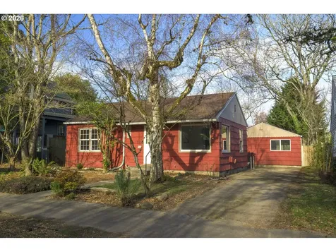 1653 SE Linn Street Portland OR 97202