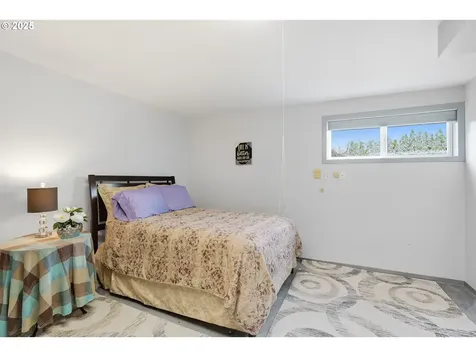 15909 NE Morris Street Portland OR 97230