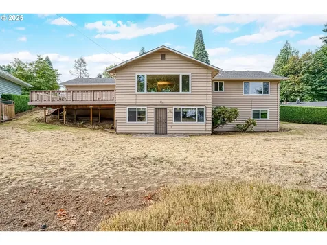 15909 NE Morris Street Portland OR 97230