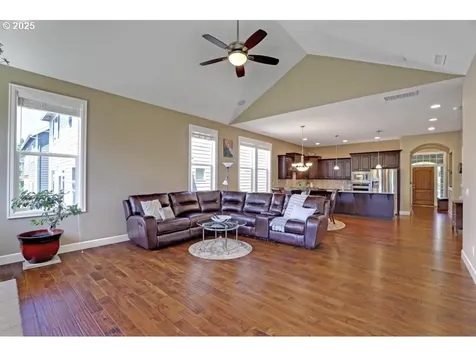 15316 NW Delia Street Portland OR 97229