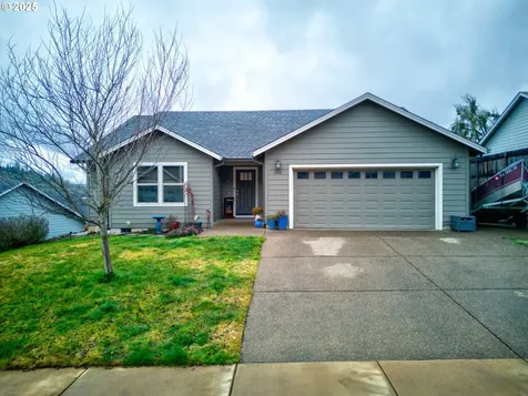 644 NE Cummins Street Roseburg OR 97470