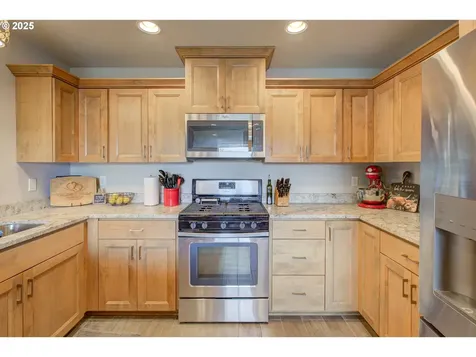 644 NE Cummins Street Roseburg OR 97470