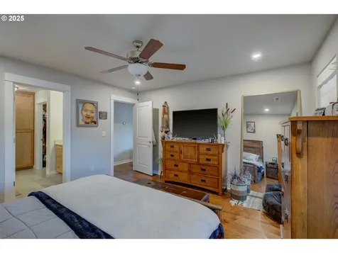 644 NE Cummins Street Roseburg OR 97470